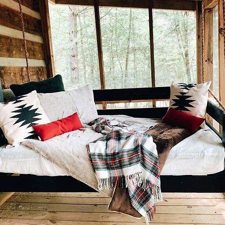 Villa Hot Tub, Porch Swing Bed, Fire Pit, Aska Adventure Blue Ridge Esterno foto