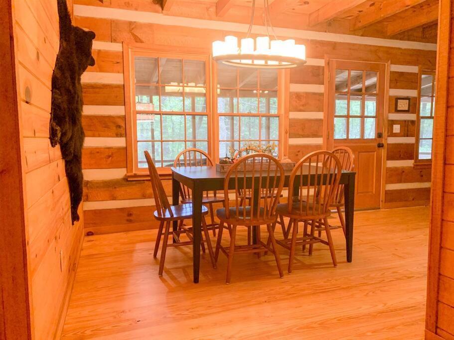 Villa Hot Tub, Porch Swing Bed, Fire Pit, Aska Adventure Blue Ridge Esterno foto