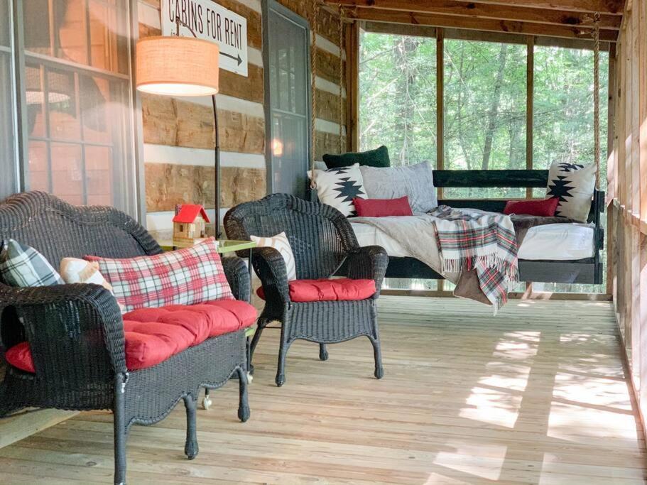Villa Hot Tub, Porch Swing Bed, Fire Pit, Aska Adventure Blue Ridge Esterno foto